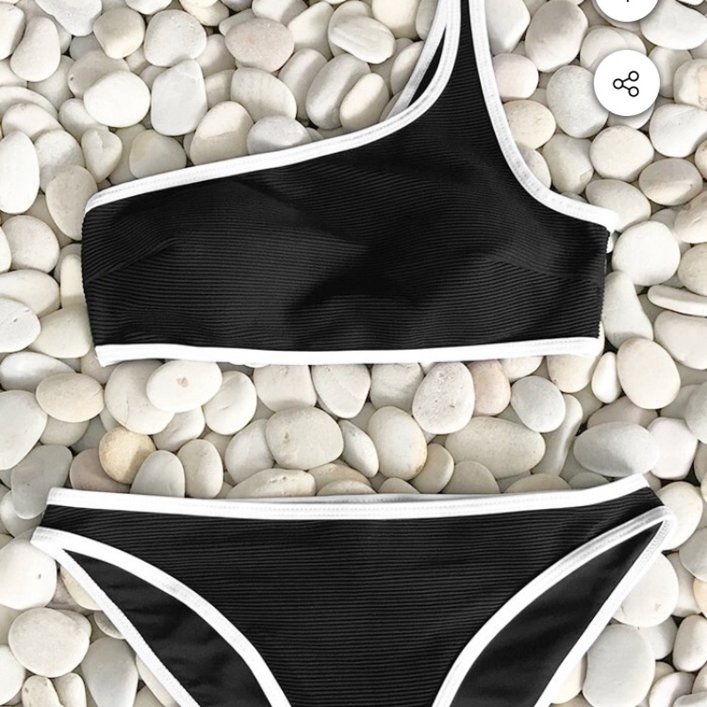 Cupshe Swimsuit